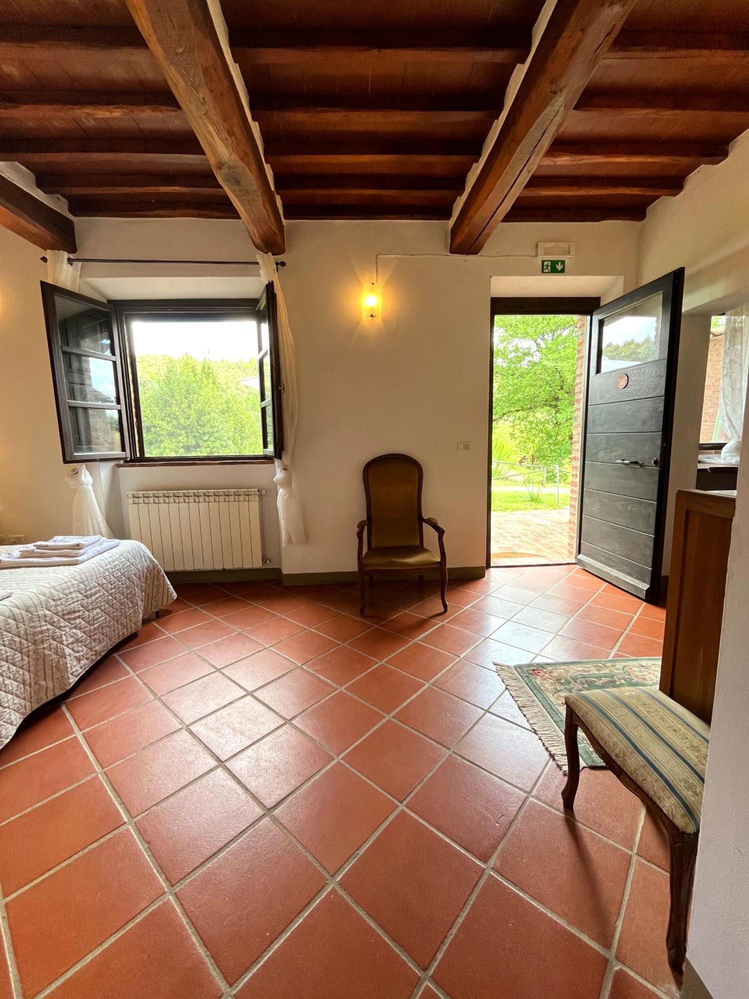 Podere Sole Trequanda Buitenkant foto